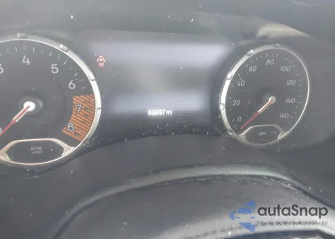 2021 Jeep Renegade Latitude 4X4 из США, поврежденный, VIN ZACNJDBBXMPN21247